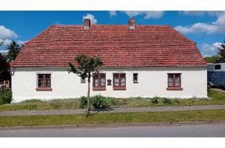 Bauernhaus kaufen in 17192 Waren, Waren (Müritz) - Teilsaniertes EFH auf großem Grundstück bei Waren (Müritz)