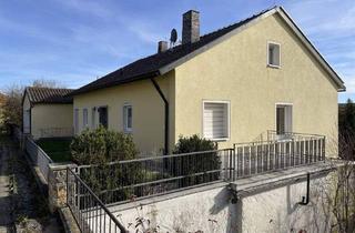 Einfamilienhaus kaufen in 97258 Ippesheim, Ippesheim - Wohnhaus mit Nebengebäude u. großem Garten in herrlicher Südhanglage!