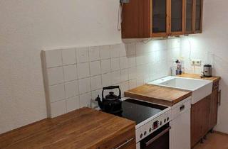 Wohnung kaufen in 13359 Wedding, Bezugsfreie 2-Zimmer-Altbauwohnung im begehrten Wedding — sofort verfügbar, vielseitig nutzbar