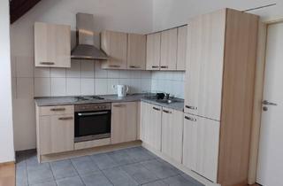 Wohnung kaufen in 88471 Laupheim, STADTZENTRUM LAUPHEIM! Gemütliche 3 Zimmer - DG- Wohnung mit EBK und Stellplatz, zu verkaufen!