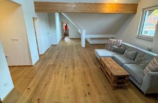 Wohnung mieten in 40667 Meerbusch, Kernsaniertes Dachgeschoss mit Designerküche und Sichtdachstuhl in Büderich