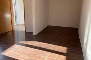 Wohnung mieten in Heinrich-Sahm-Straße 12, 63110 Rodgau, Gemütliche 1 Zimmer Wohnung in Rodgau Hainhausen