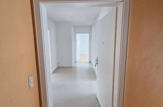 Wohnung mieten in Dr.-Eisenbarth-Straße, 92526 Oberviechtach, schöne 4-Zimmerwohnung mit Balkon, Keller & Gartennutzung