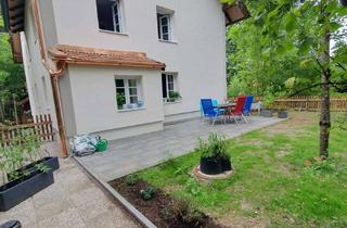 Wohnung mieten in Hofoldinger Straße, 82054 Sauerlach, 2,5-Zimmerwohnung mit Terrasse und Garten