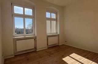 Wohnung mieten in Bernauer Str. 87, 16515 Oranienburg, Frisch renoviert: Sonnige 2-Zi-Whg in der Bernauer Straße. Zum weitläufigen Hinterhof ausgerichtet.