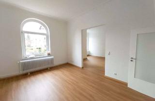 Wohnung mieten in Schlüterstr. 1b, 38640 Goslar, Sonnige sanierte 3-Zi.-Wohnung mit zwei Balkonen im beliebten Steinbergviertel