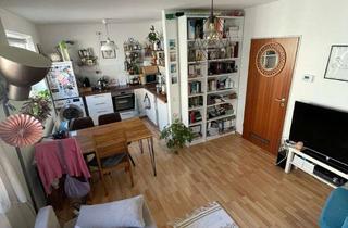 Wohnung mieten in 52066 Aachen, Sanierte 2-Zimmer-Wohnung mit Balkon in Aachen