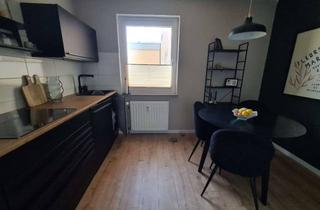 Wohnung mieten in Kleine Hammerstraße 48 A, 45326 Altenessen-Süd, Top 2,5 Raum Wohnung mit Balkon!! Neues Bad!!