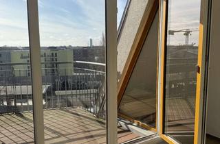 Sozialwohnungen mieten in 10317 Lichtenberg, WBS für 3 Räume erforderlich: 3-Zi.-DG-Wohnung nahe Rummelsburger Bucht