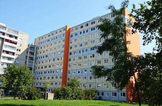 Wohnung mieten in Thomas-Müntzer-Hof 12, 15230 Frankfurt, Zentrumsnahe 4-Zimmer Wohnung mit Balkon