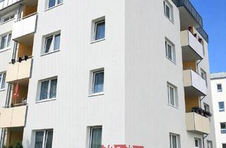 Wohnung mieten in Arnold-Zweig-Str. 73c, 18435 Knieper West, Altersgerechte 2-Raum-Wohnung mit Balkon, Aufzug und Einbauküche