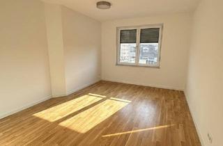 Wohnung mieten in 10318 Karlshorst, Luxuriöse 2-Zimmer Wohnung mit Balkon in Karlshorst (Lichtenberg)