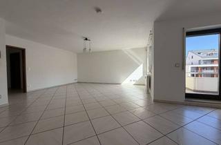 Wohnung mieten in 91052 Erlangen, Schöne 3-Zimmer-Wohnung mit Einbauküche, Balkon und Gartennutzung