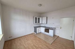 Wohnung mieten in Große Diesdorfer Straße 13, 39108 Stadtfeld Ost, 3-Raum-Wohnung mit Balkon in Magdeburg Stadtfeld zu vermieten