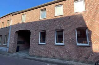 Wohnung mieten in Luchtenberger Str. 27, 41849 Wassenberg, Schöne 2-Zimmer-OG-Wohnung mit Balkon in Wassenberg-Orsbeck.