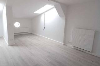 Wohnung mieten in Lange Straße 41, 18507 Grimmen, Traumhafte, frisch sanierte 2-Raum-Wohnung im Herzen von Grimmen