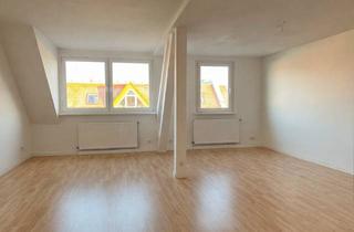 Wohnung mieten in Seelenbinderstraße 44, 12555 Köpenick, Viiiiiiiel Platz! Großzügig geschnittene 2-Zimmer-Dachgeschoss-Wohnung in der Seelenbinder Straße.