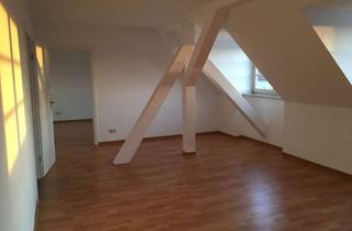 Wohnung mieten in Turmstraße 62, 06110 Damaschkestraße, *coming soon* 2 Zimmer- Dachgeschosswohnung