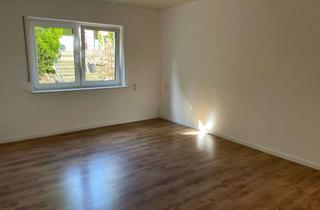 Wohnung mieten in 73240 Wendlingen, Exklusive 2-Zimmer-Wohnung mit Balkon und Einbauküche in Wendlingen