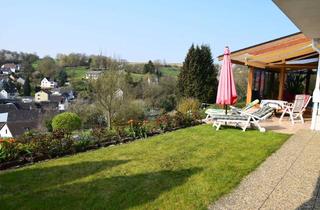 Haus kaufen in 35796 Weinbach, Ausblick | Garten | 2 - 3 Wohneinheiten | Wintergarten | Südhang | Provisionsfrei | Ruhige Sackgasse