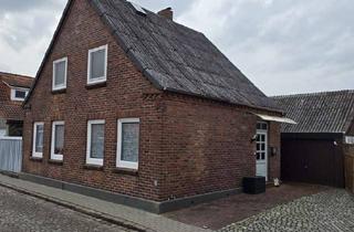 Einfamilienhaus kaufen in 25709 Marne, Einfamilienhaus in zentraler aber ruhiger Lage von Marne-Nordsee