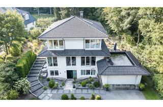 Villa kaufen in 22587 Rissen, Architektonisches Meisterwerk in den Elbvororten: Lichtdurchflutete Luxus-Villa mit Parkgrundstück