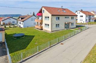 Haus kaufen in 88436 Eberhardzell, Modernisiertes Dreifamilienhaus mit neuer Wärmepumpe in Mühlhausen