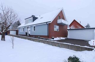 Einfamilienhaus kaufen in 31683 Obernkirchen, Jetzt zugreifen: Gepflegtes Einfamilienhaus mit Einliegerwohnung, Garten und 3 Stellplätzen