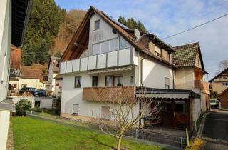 Haus kaufen in 79297 Winden, Großzügiges Zweifamilienhaus mit Entwicklungspotenzial – zwei separate Wohnungen unter einem Dach