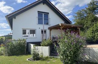 Einfamilienhaus kaufen in Waldstrasse 1a, 85406 Zolling, Einfamilienhaus/Einliegerwohnung genehmigt mit Photovoltaik, Wärmepumpe, 3 Garagen und großem Garten