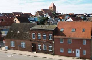 Mehrfamilienhaus kaufen in Lange Str., 19395 Plau, Mehrfamilienhaus mit Ferienwohnung in zentraler Lage in Plau am See