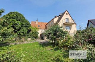 Haus kaufen in Frühlingstraße, 97268 Kirchheim, Charmantes, geräumiges Familienhaus mit Garten und viel Potenzial!