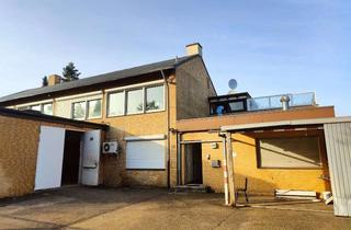 Anlageobjekt in 21149 Neugraben-Fischbek, Attraktives Mehrfamilienhaus mit genehmigtem Entwicklungspotenzial und großzügiger Gewerbeeinheit