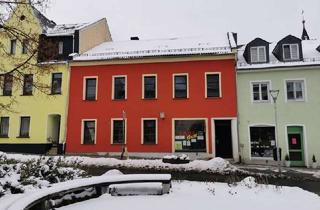 Anlageobjekt in Markt 39, 07929 Saalburg-Ebersdorf, Fördermittel gesichert – nur bis 04.08.2026! Mehrfamilienhaus im Zentrum