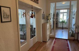 Wohnung kaufen in 01640 Coswig, Traumhaft schöne 5-Zimmer Eigentumswohnung im Park in absoluter Bestlage am Waldrand