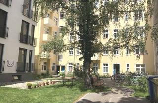 Wohnung kaufen in Pflügerstraße 64a, 12047 Neukölln, Großzügige 2-Zimmer-Wohnung mit Wohnküche und Balkon zum Kauf in Berlin