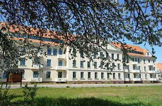 Wohnung kaufen in Funkerberg, 15711 Königs Wusterhausen, BEZUGSFREI! "Am Funkerberg" - Wohnen im Grünen: Stilvolle 2-Zimmer-Wohnung mit Blick zum Festplatz