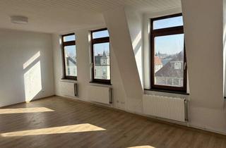 Wohnung mieten in Goethestraße 35, 27576 Lehe, Charmante 3-Zimmer Dachgeschosswohnung in Lehe, Bremerhaven