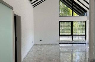 Wohnung mieten in Mühlbachstraße 83, 86356 Neusäß, Ab sofort 3 ZKB Dachgeschoss Wohnung lichtdurchflutet ☎️ 017676779337