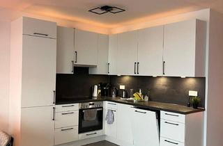 Wohnung mieten in Max-Eyth-Straße 11, 71083 Herrenberg, Barrierefreie Neubauwohnung 82m2 mit Aufzug, Küche & TG