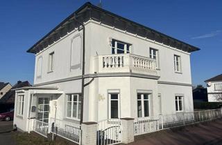 Wohnung mieten in 25436 Groß Nordende, 3-Zimmer-Wohnung in historischer Villa