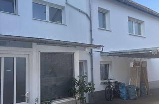 Wohnung mieten in Weinbergstraße, 65479 Raunheim, Helle 2-Zimmer-Wohnung mit Gartenmitbenutzung in ruhiger Lage von Raunheim