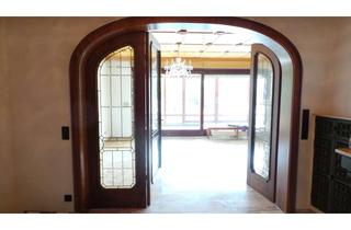 Wohnung mieten in Auf Der Schanz 25, 71640 Ludwigsburg, Besondere 4,5-Zimmer-Wohnung mit Wintergarten in Ludwigsburg