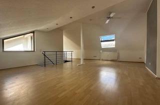 Wohnung mieten in Hauptstraße 122, 69168 Wiesloch, Charmante Etagenwohnung mit Balkon und herrlichem Weitblick in zentraler Lage von Wiesloch