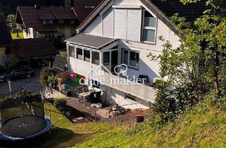 Mehrfamilienhaus kaufen in 79256 Buchenbach, Charmantes Dreifamilienhaus in sonniger Hanglage von Buchenbach-Wagensteig