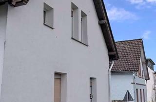 Haus kaufen in Langbeuneweg 17, 64372 Ober-Ramstadt, Sanierungsbedürftiges EFH mit Garage & Nebengebäude in guter Lage von Ober-Ramstadt