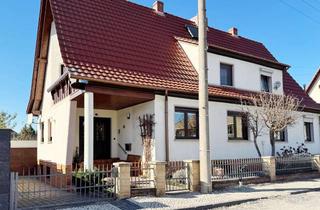 Doppelhaushälfte kaufen in Goethestr., 06577 Heldrungen, Charmante Doppelhaushälfte mit 6 Zimmern, Gasheizung und Kamin in Heldrungen, bezugsfertig