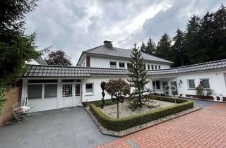 Haus kaufen in 49632 Essen, Wohnhaus mit 2 Wohneinheiten und Nebenfläche / Sakralraum in Essen (Oldenburg)