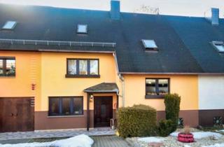 Haus kaufen in 08538 Reuth, Raumwunder im Grünen – Charmantes Reihenmittelhaus mit großem Garten in Dehles