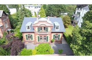 Wohnung mieten in 65203 Wiesbaden, Exklusive Dachgeschosswohnung mit Stil und Charme in direkter Nähe zum Rheinufer